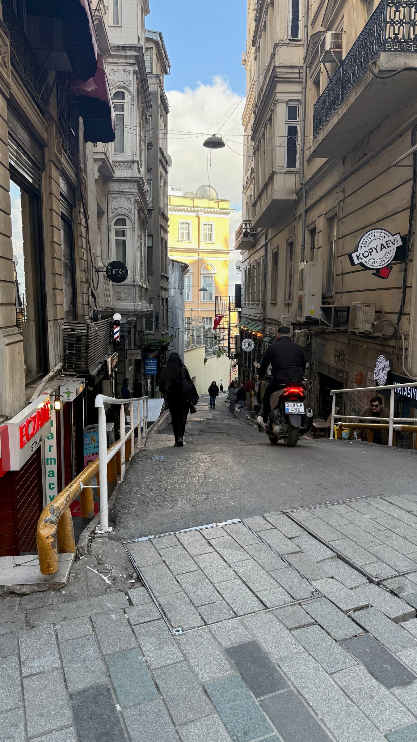 Пешеходная улица в Стамбуле